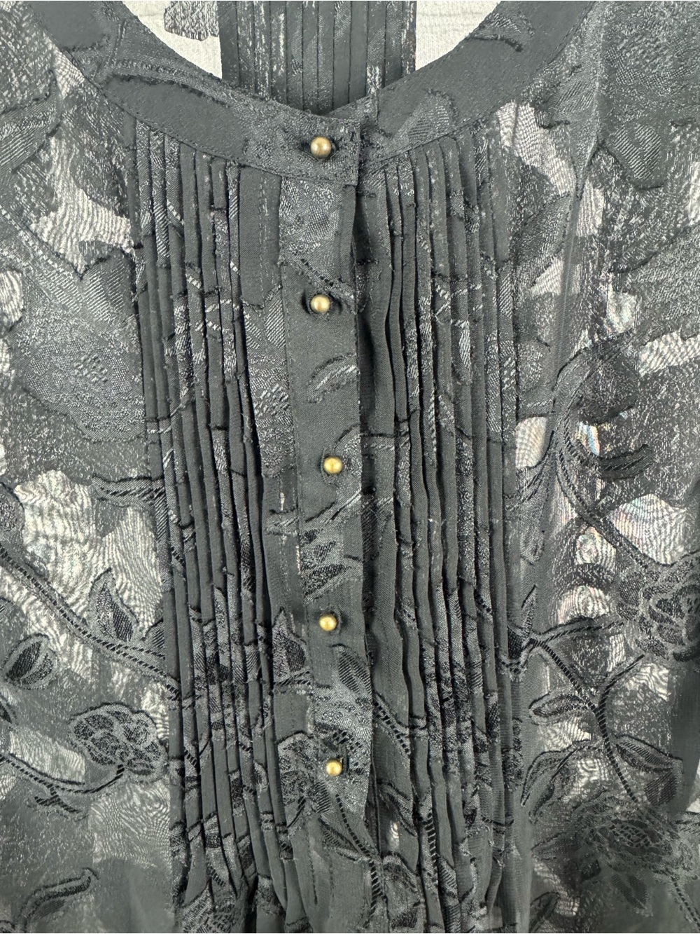 Meadow Rue Black Floral Sheer Gold Button Down Back Pleated Blouse Size Small - Picture 3 of 6
